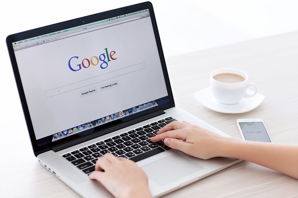 30 cosas que no debes buscar por Google Buscar tu nombre
