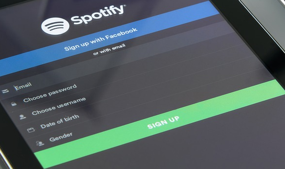 Cuánto paga Spotify por reproducción