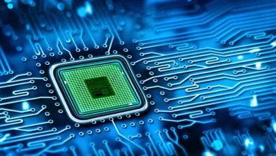 chip-fotonico-el-invento-que-hace-la-inteligencia-artificial-hasta-100x-mas-eficiente